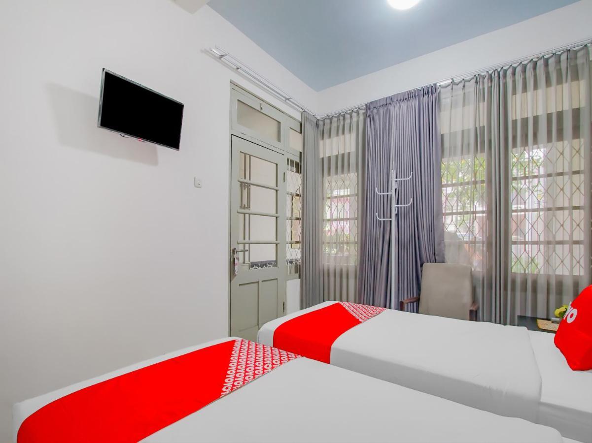 Hotel Oyo 3371 Omah Saras Family