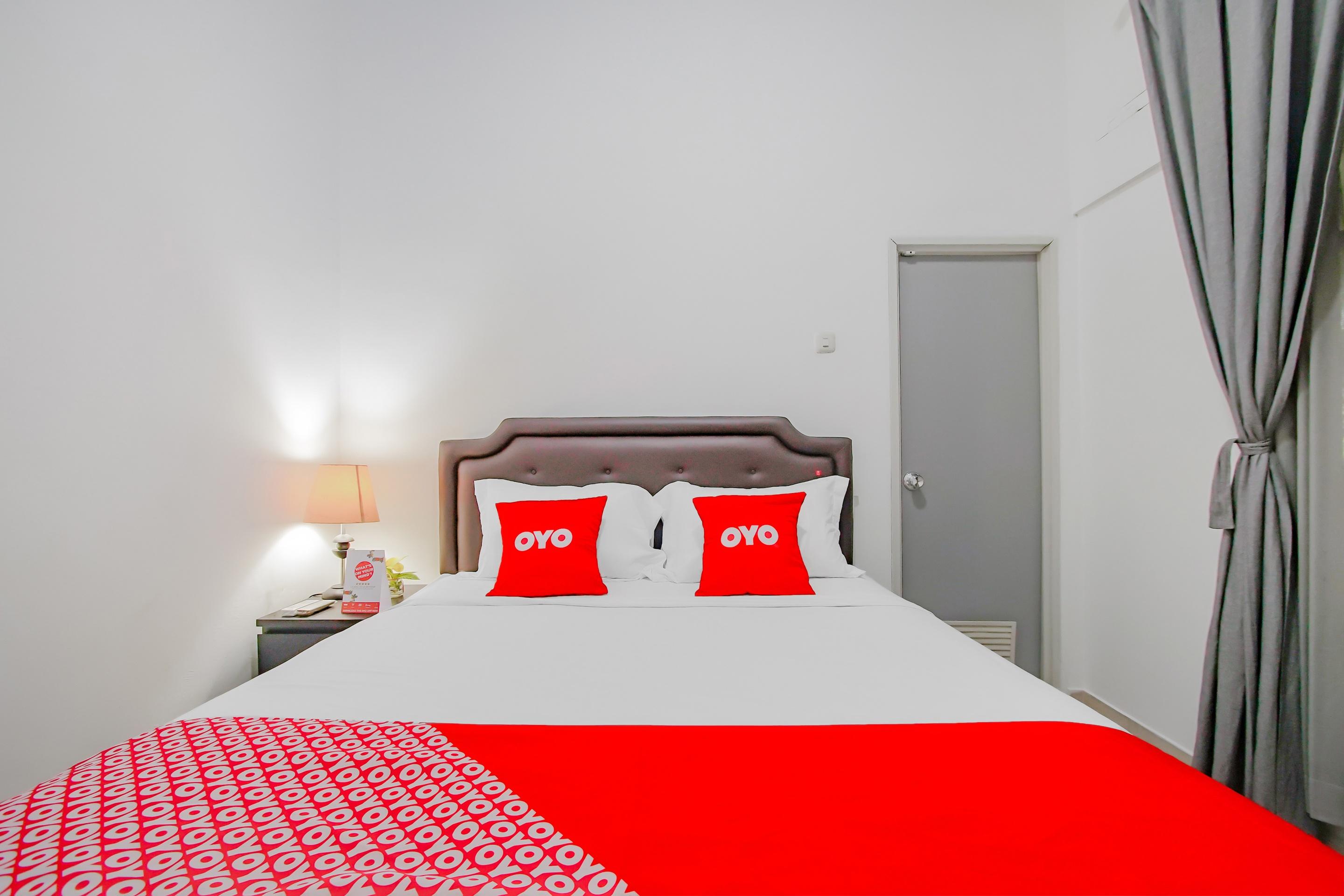 Oyo 3371 Omah Saras Family Hotel 2*