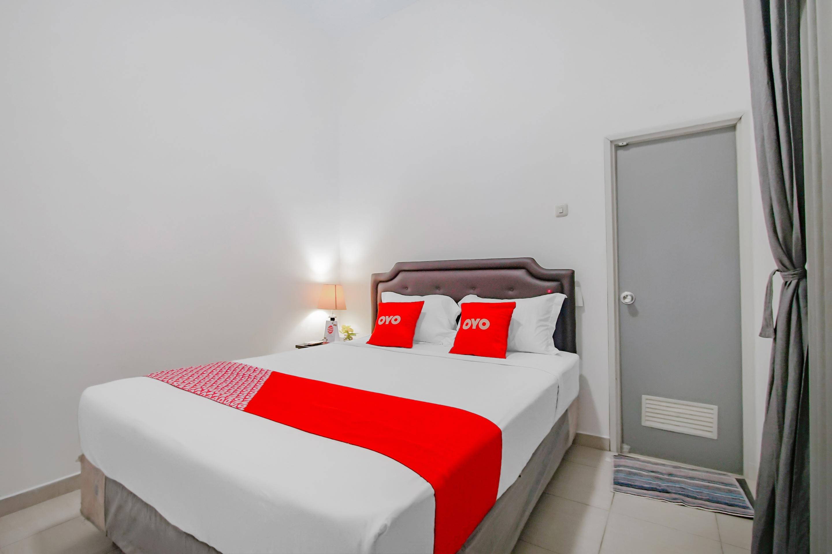 Hotel Oyo 3371 Omah Saras Family Malang